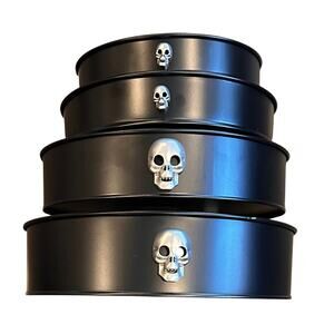 New Set Of 4 Round Halloween Skull Serving Trays 4 sizes : 9” 10” 11” 12” Black